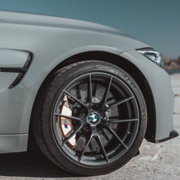 Should You Buy Now or Wait to Save on a Car?